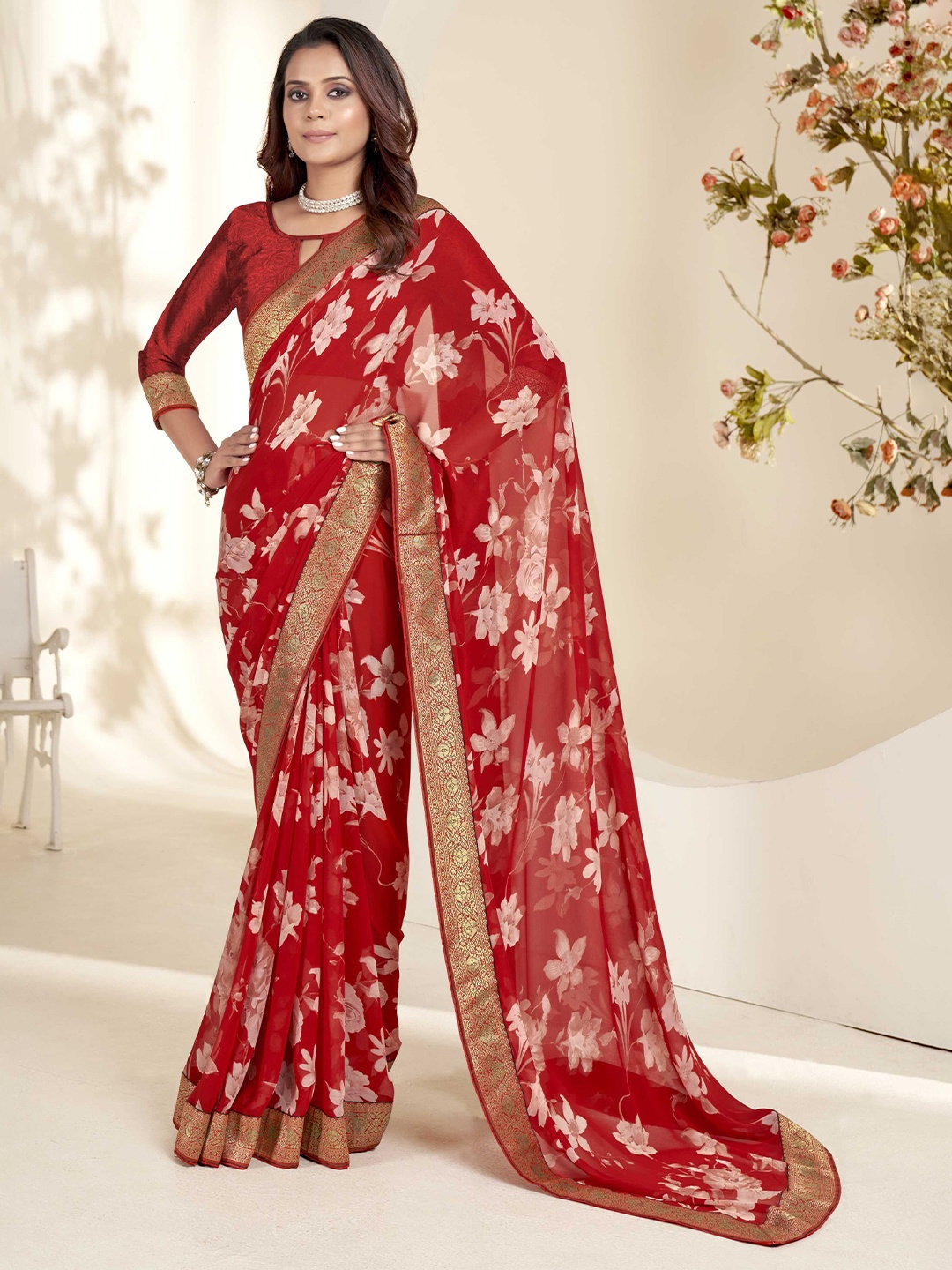 

Panzora Floral Printed Saree, Red