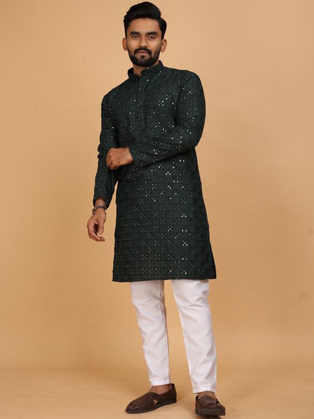 

Fashion FRICKS Ethnic Motifs Sequin Embroidered Cotton Straight Kurta, Green
