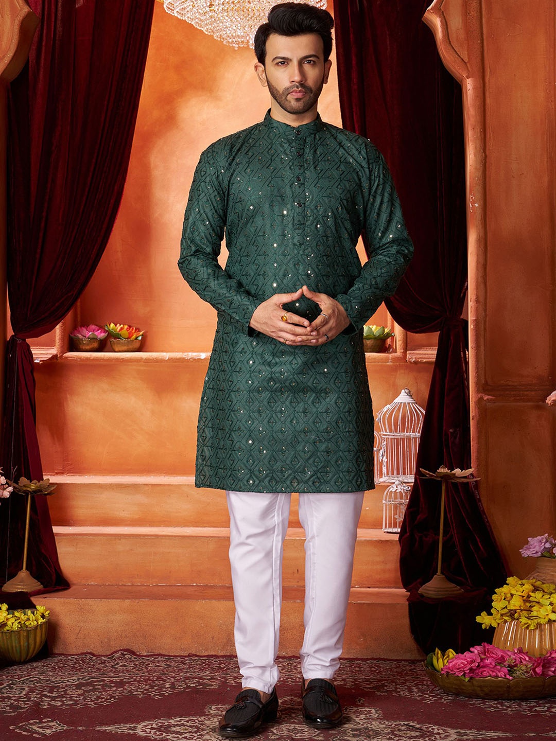 

Fashion FRICKS Ethnic Motifs Sequin Embroidered Cotton Straight Kurta, Green