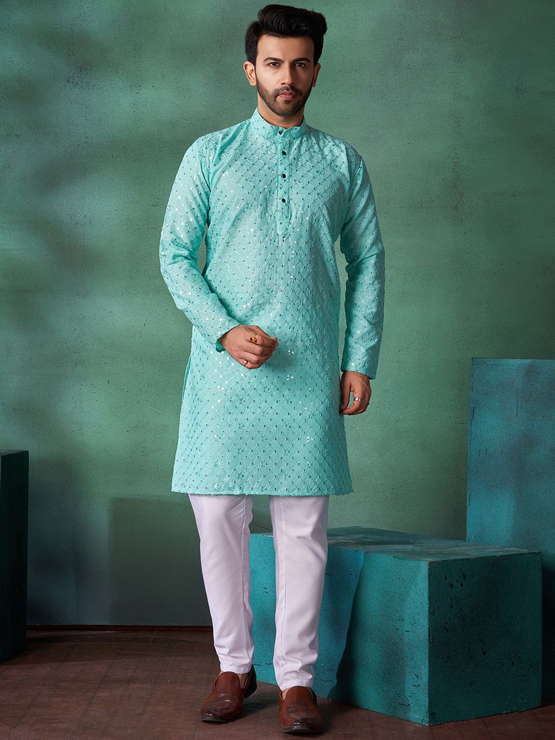 

Fashion FRICKS Ethnic Motifs Sequin Embroidered Cotton Straight Kurta, Sea green