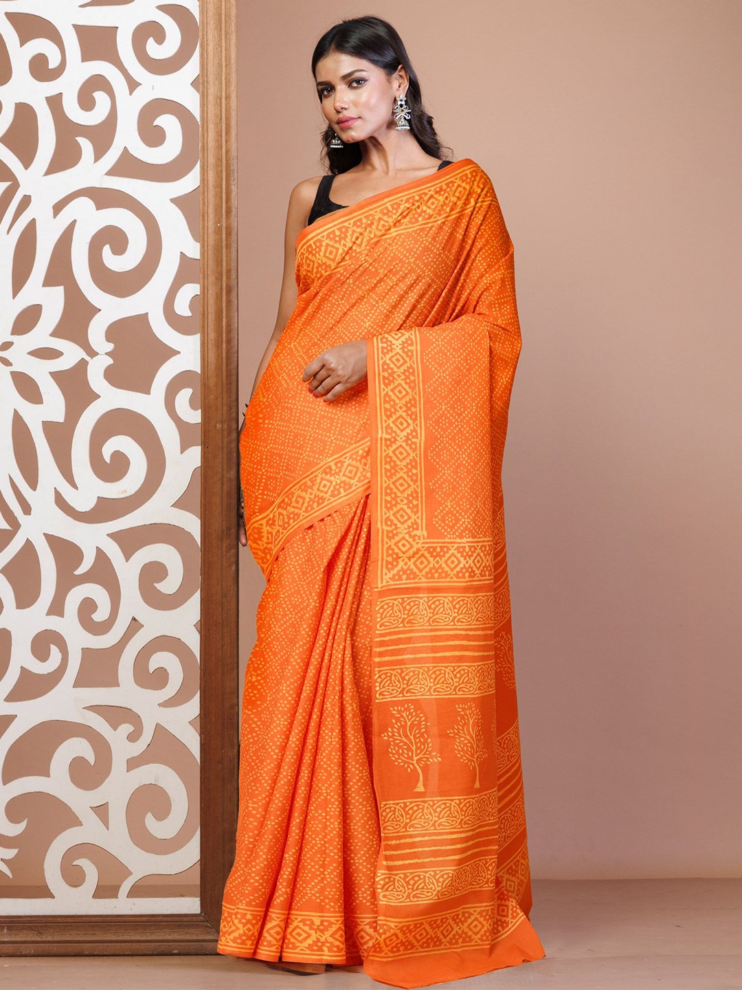 

Unnati Silks Ethnic Motifs Pure Cotton Block Print Saree, Orange