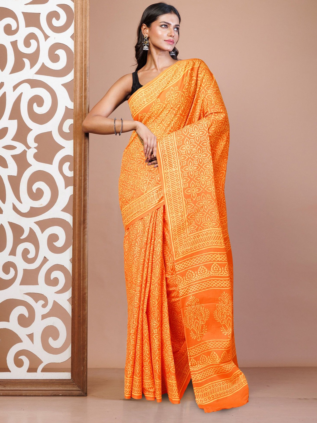 

Unnati Silks Ethnic Motifs Block Print Pure Cotton Handloom Saree, Orange