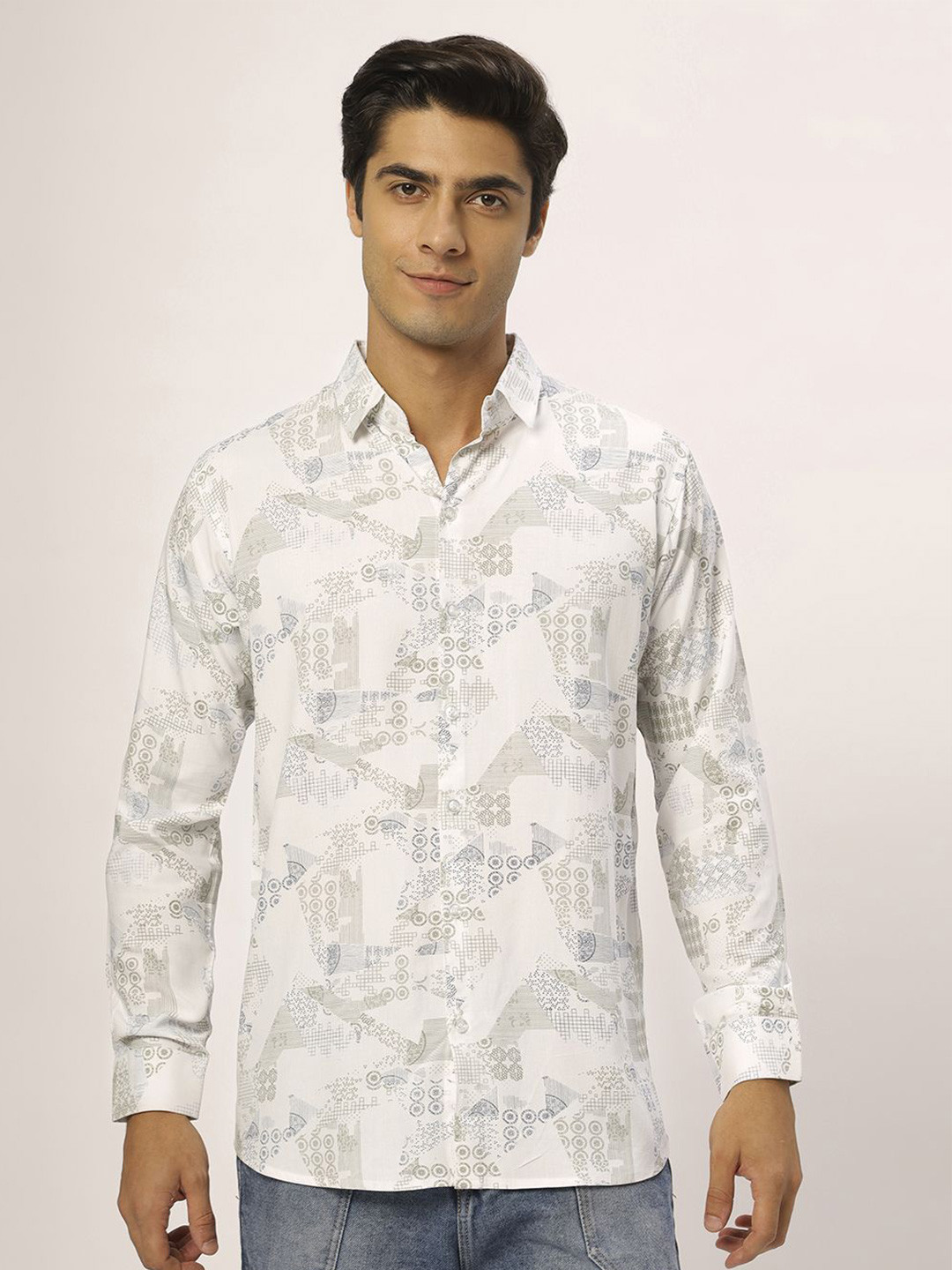 

N AND J Relaxed Slim Fit Abstract Printed Cotton Casual Shirt, White
