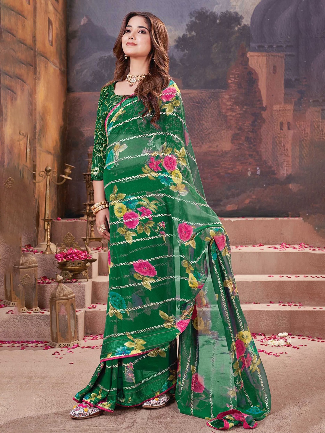 

Panzora Floral Printed Saree, Green