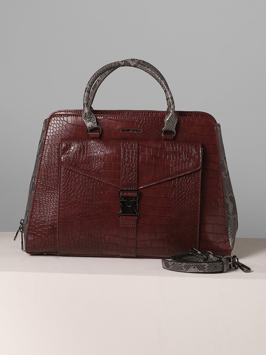 

Allen Solly Textured Structured Handheld Bag, Maroon