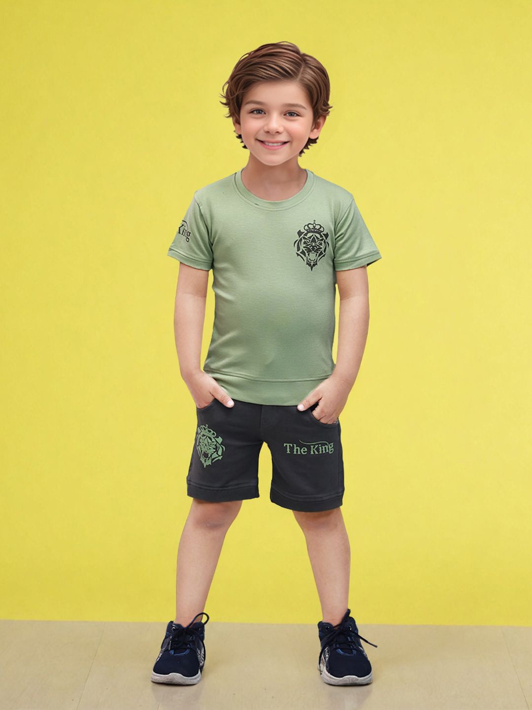 

Toonyport Boys Printed Pure Cotton T-shirt With Short, Green