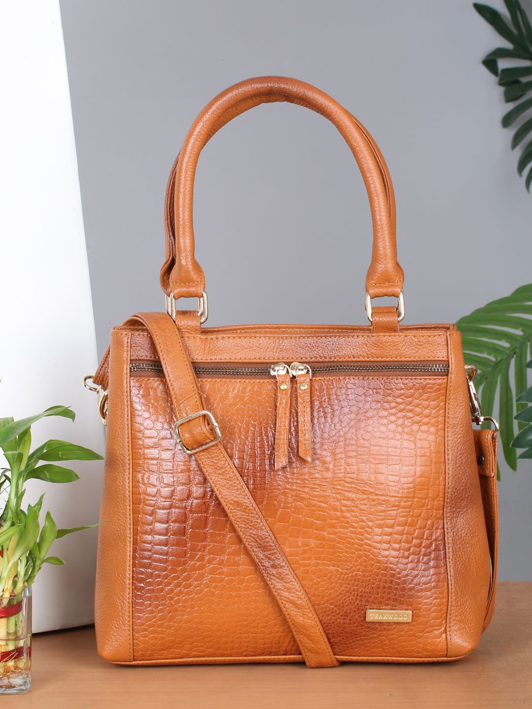 

Teakwood Leathers Textured Leather Structured Handheld Bag, Tan