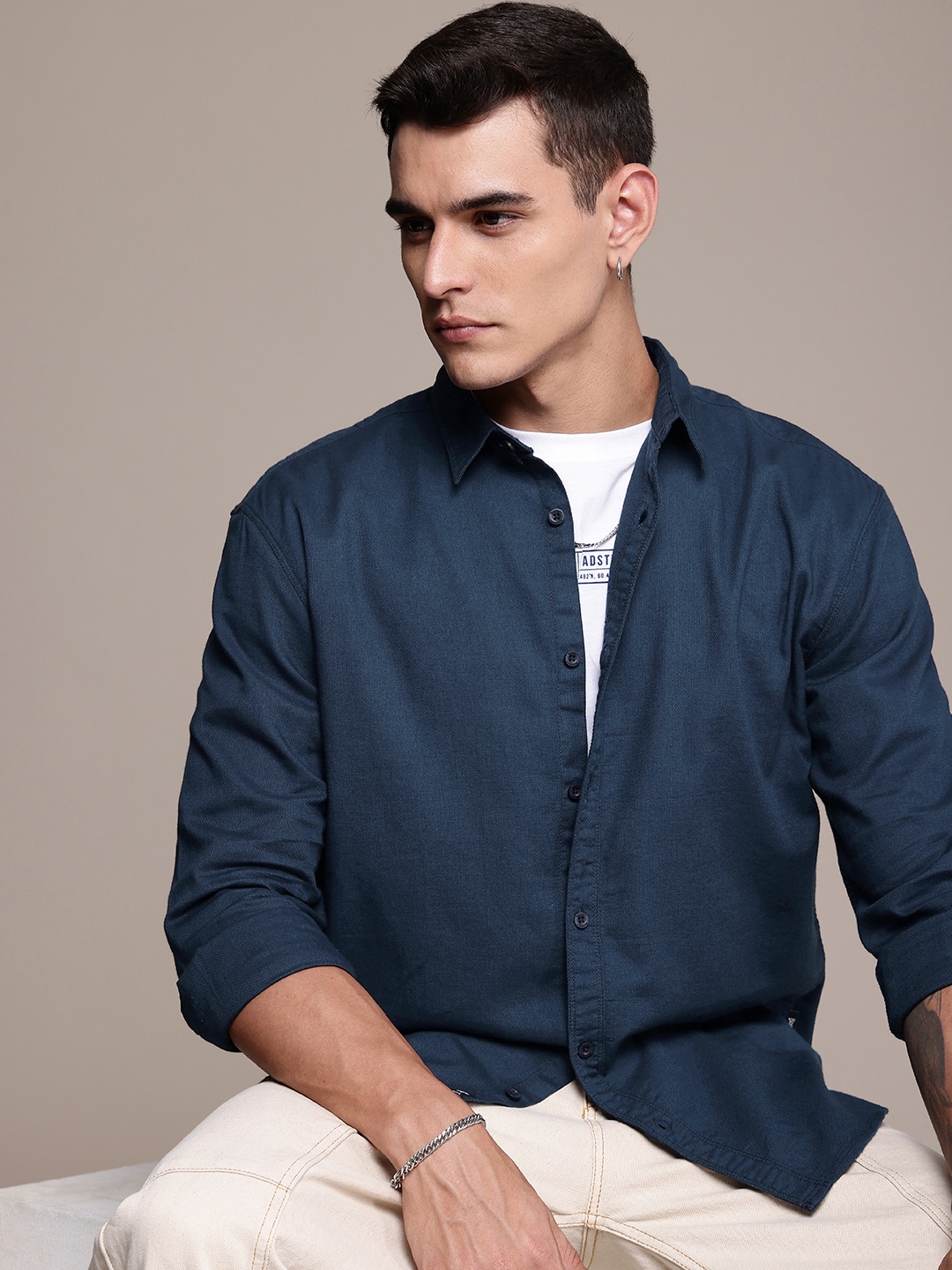 

The Roadster Lifestyle Co. Pure Cotton Oversized Casual Shirt, Navy blue