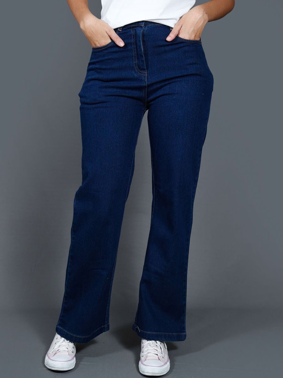 

The Roadster Lifestyle Co Women Flared Fit Straight Leg No Fade Jeans, Blue
