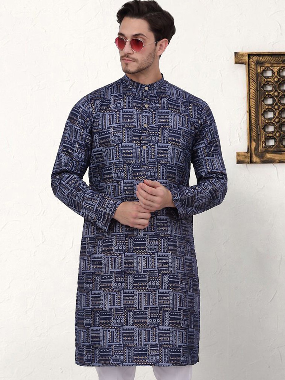

Jompers Geometric Printed Mandarin Collar Straight Kurta, Navy blue