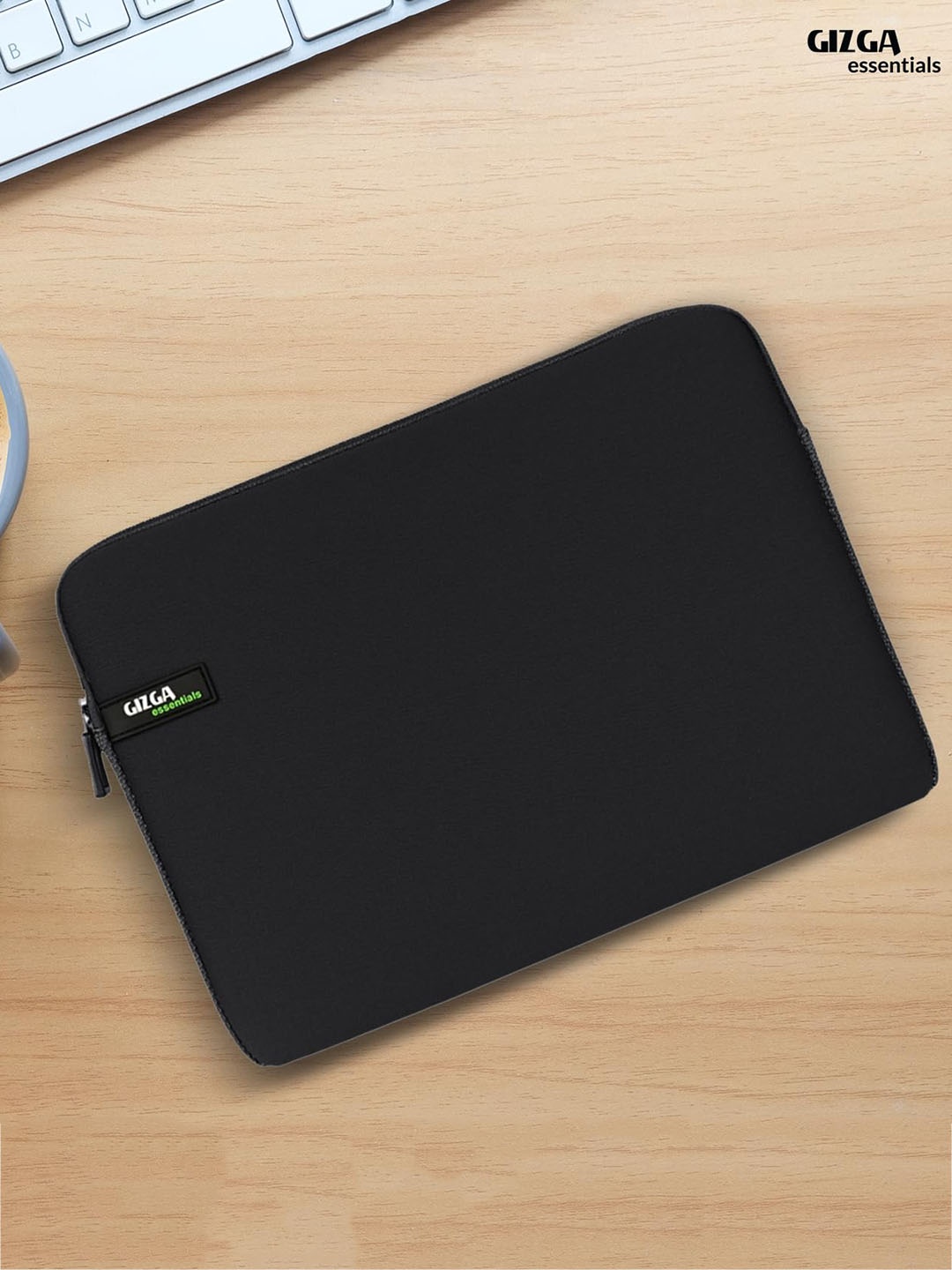

Gizga Essentials Padding Tablet Sleeve, Black