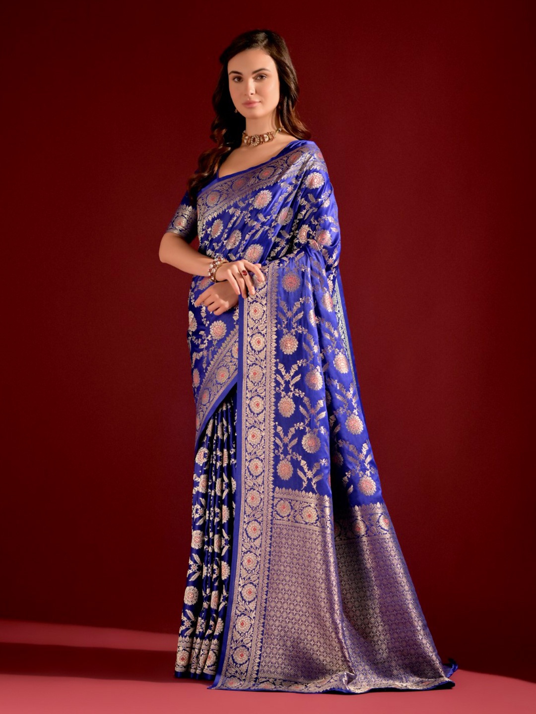 

VISHNU WEAVES Woven Design Zari Pure Silk Banarasi Saree, Blue