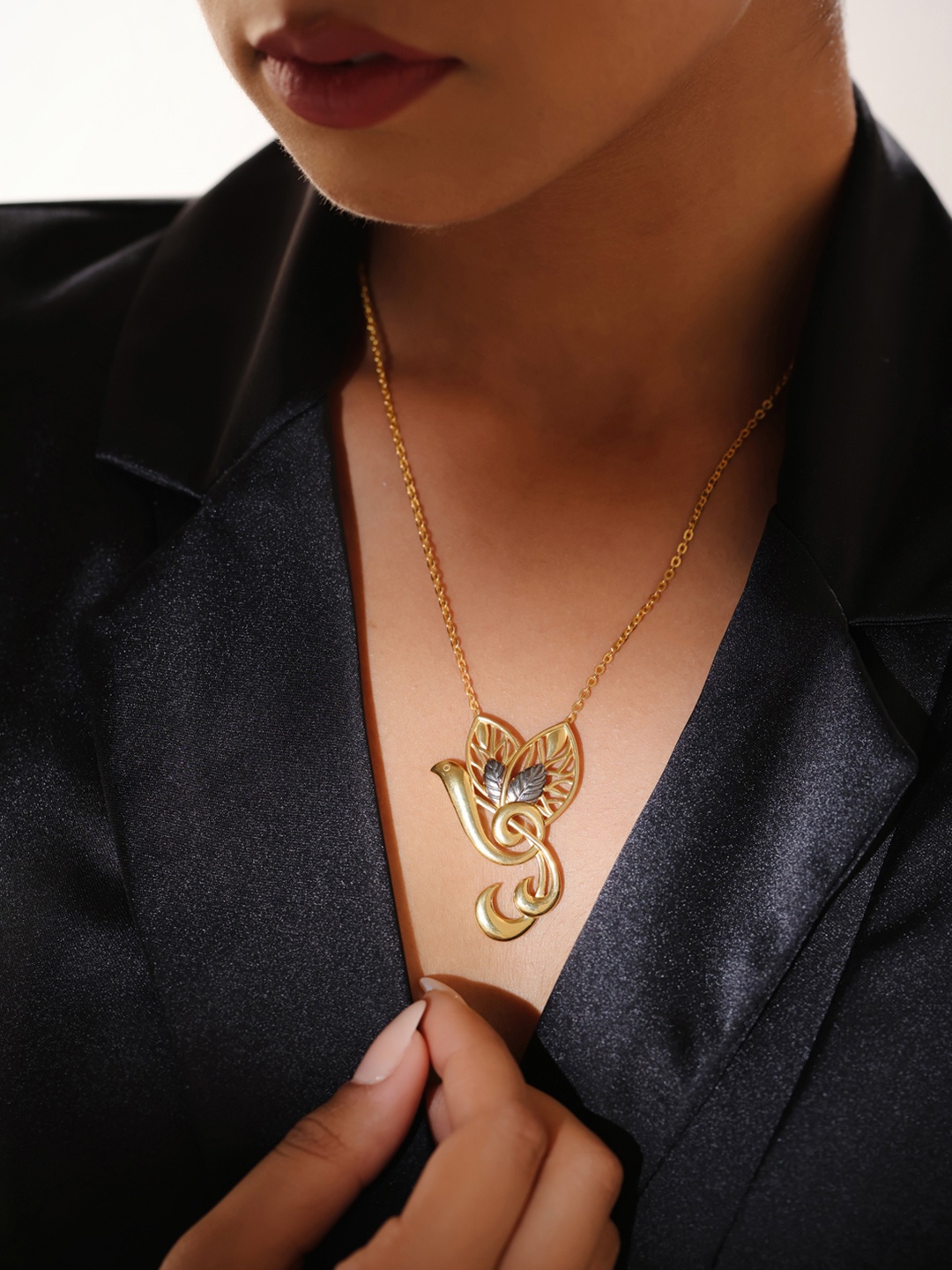 

Kicky And Perky 925 Sterling Silver Pendants with Chains, Gold