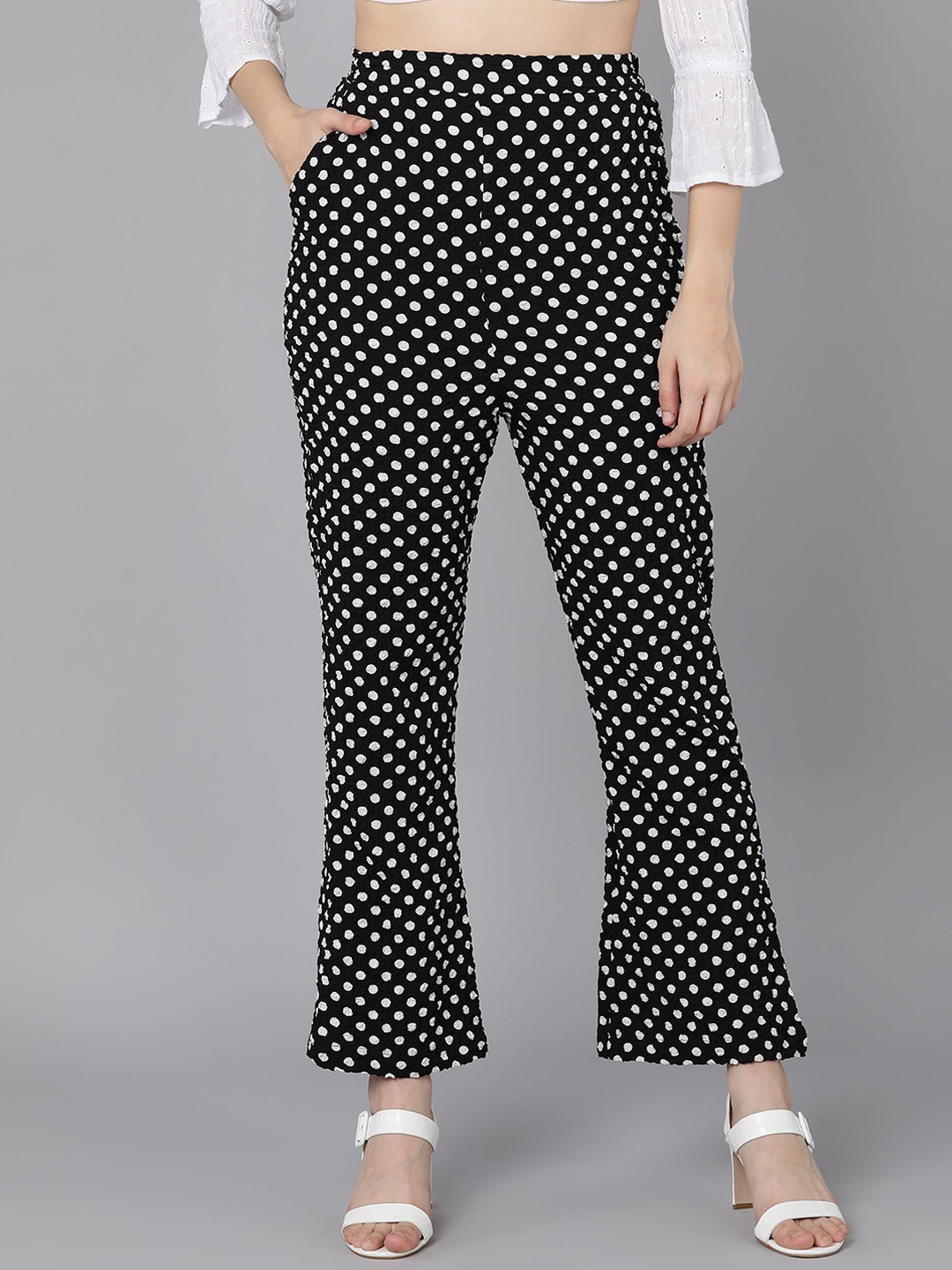 

Fashfun Women Original Polka Dot Printed Slim Fit Mid-Rise Parallel Trousers, Black
