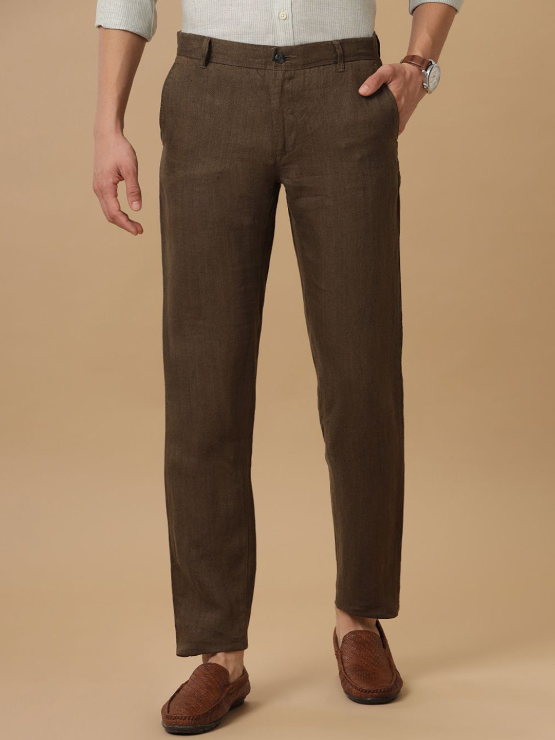 

Linen Club Men Slim Fit Mid Rise Linen Regular Trousers, Brown