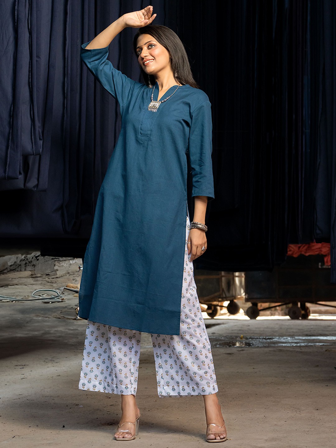 

KALINI Pure Cotton V-Neck Straight Kurta With Palazzo, Navy blue