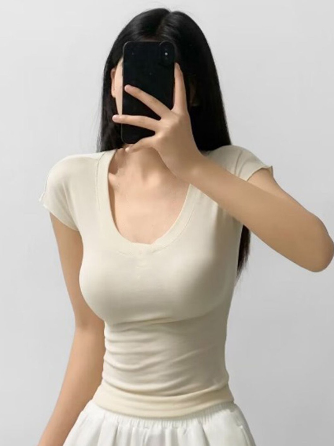 

LULU & SKY Round Neck Short Sleeves Tshirt, Beige