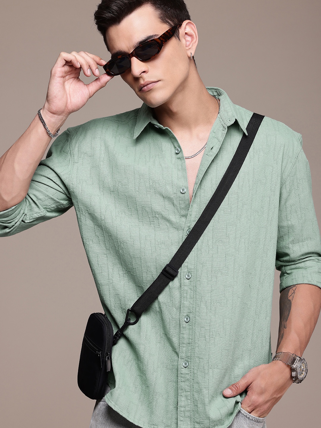 

The Roadster Lifestyle Co. Textured Pure Cotton Relaxed Fit Casual Shirt, Green