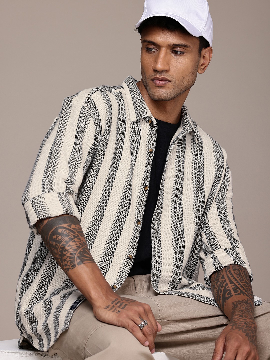 

Roadster Men Striped Long Sleeve Relaxed Fit Shirt, Off white
