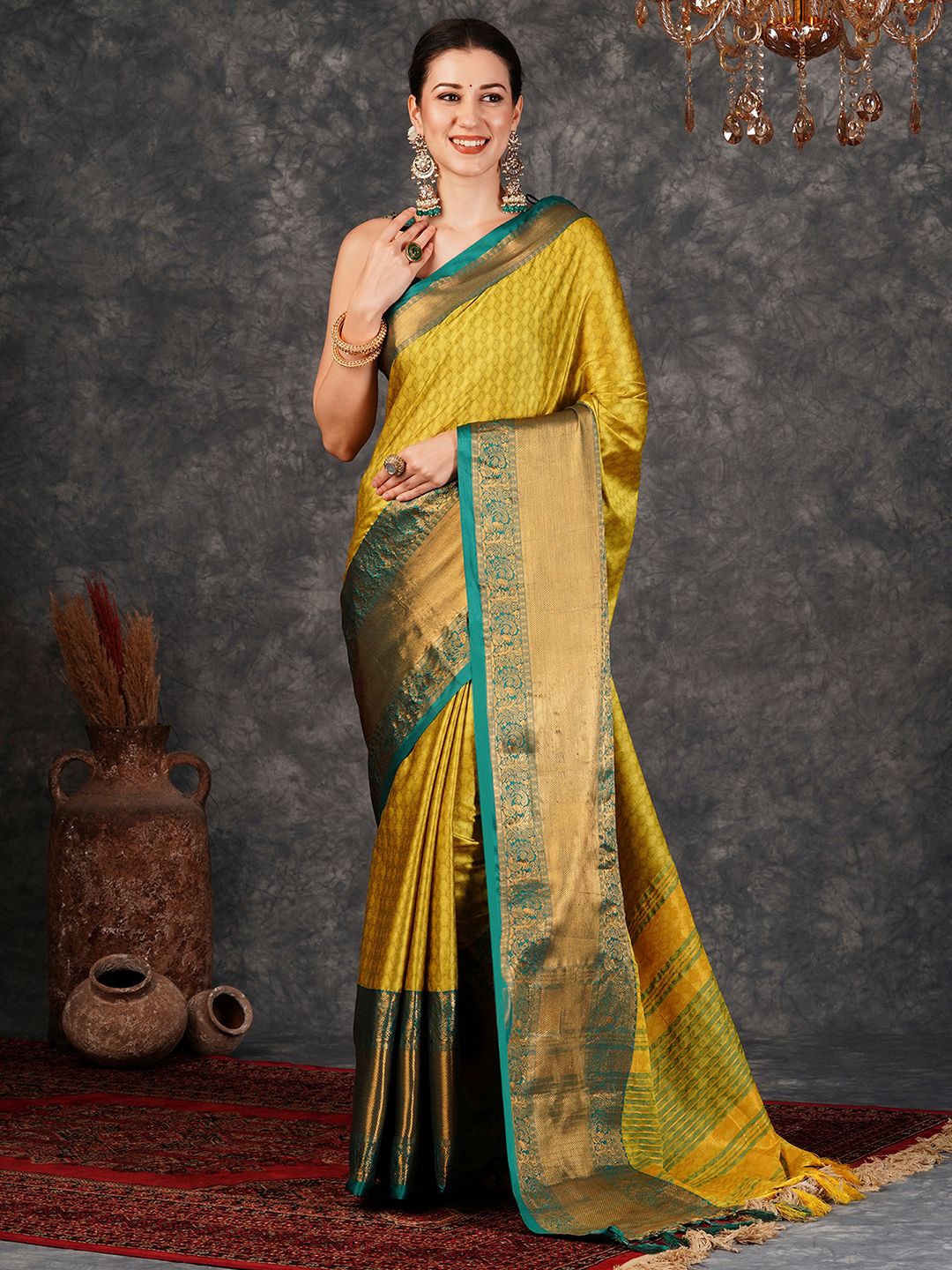 

Mitera Woven Design Zari Banarasi Saree, Lime green