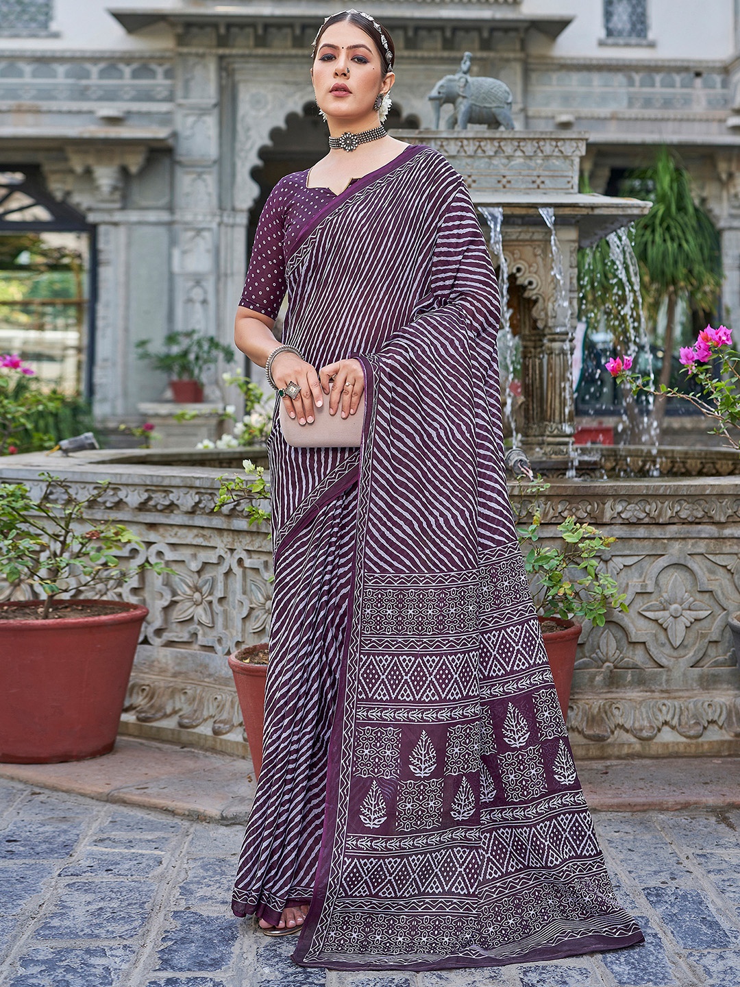 

Mitera Striped Leheriya Saree With Blouse Piece, Purple