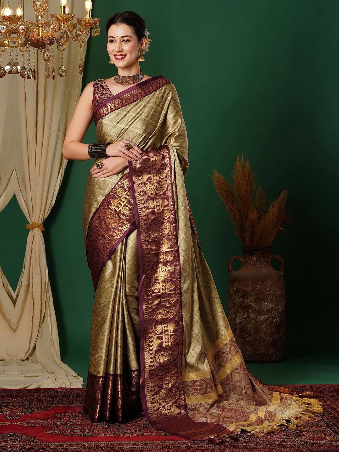 

Mitera Woven Design Zari Banarasi Saree, Khaki
