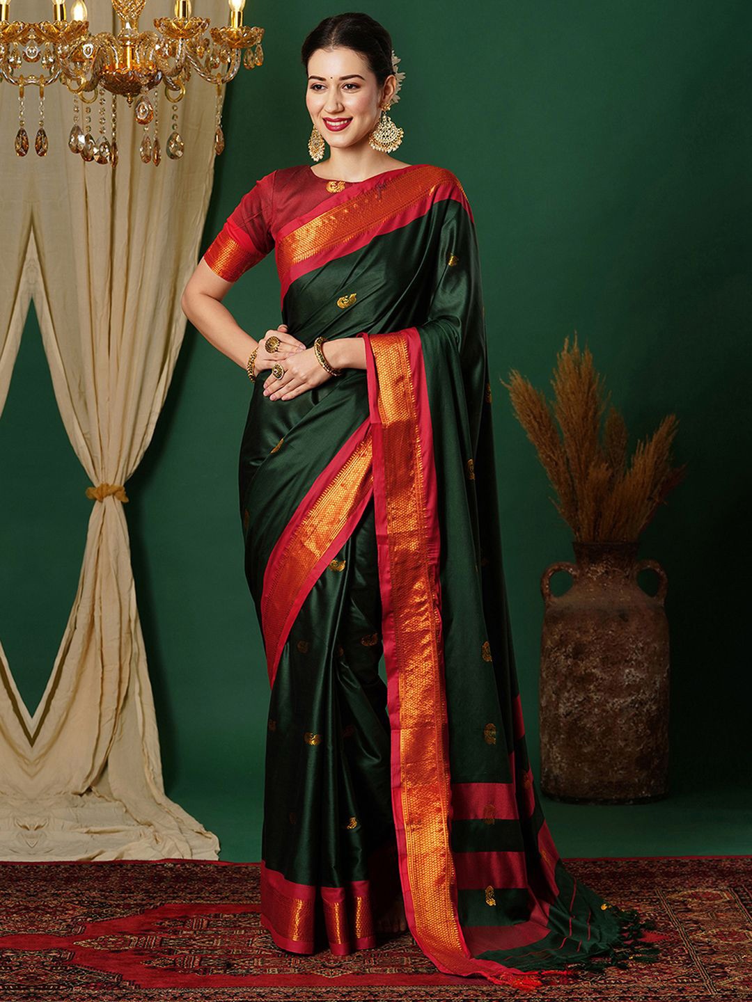 

Mitera Woven Design Zari Banarasi Saree, Green