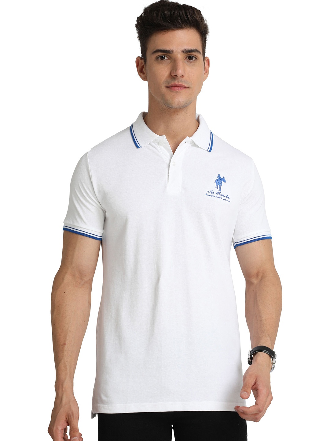 

Masculino Latino Polo Collar Cotton T-shirt, White