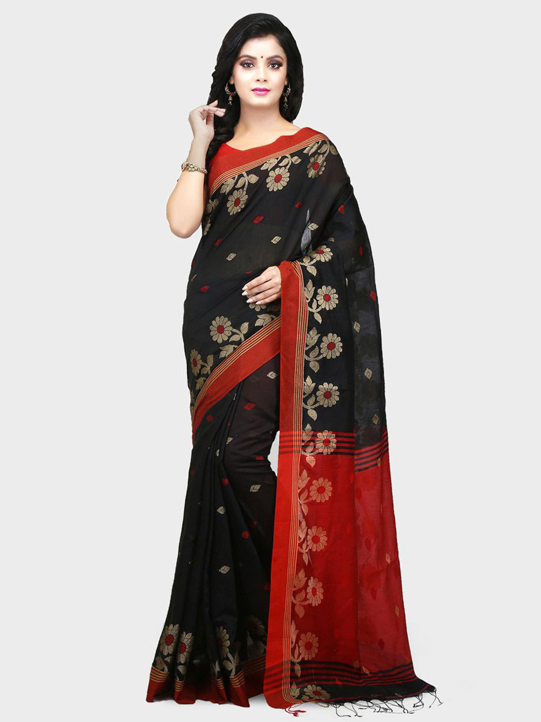 

Crochetin Woven Design Saree, Black