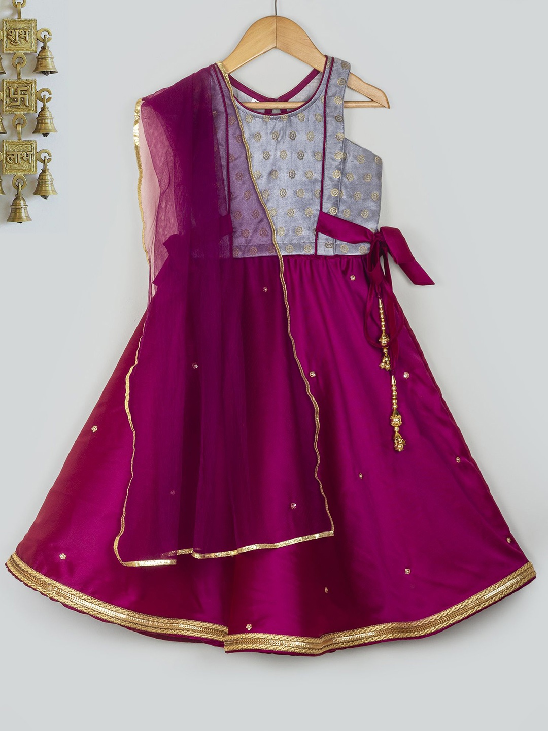 

Tangerine Closet Girls Printed Ready to Wear Lehenga & Blouse With Dupatta, Pink