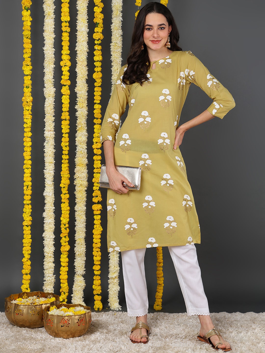 

KALINI Keyhole Neck Floral Printed Straight Cotton Kurta, Yellow