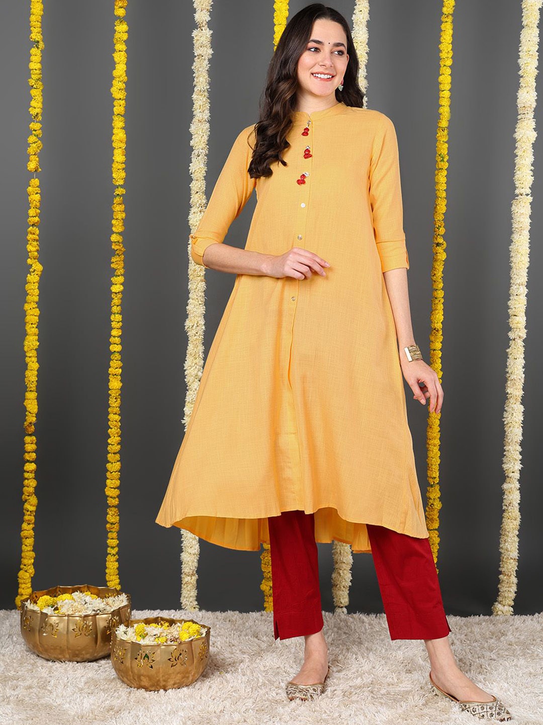 

KALINI Mandarin Collar Cotton A Line Kurta, Yellow
