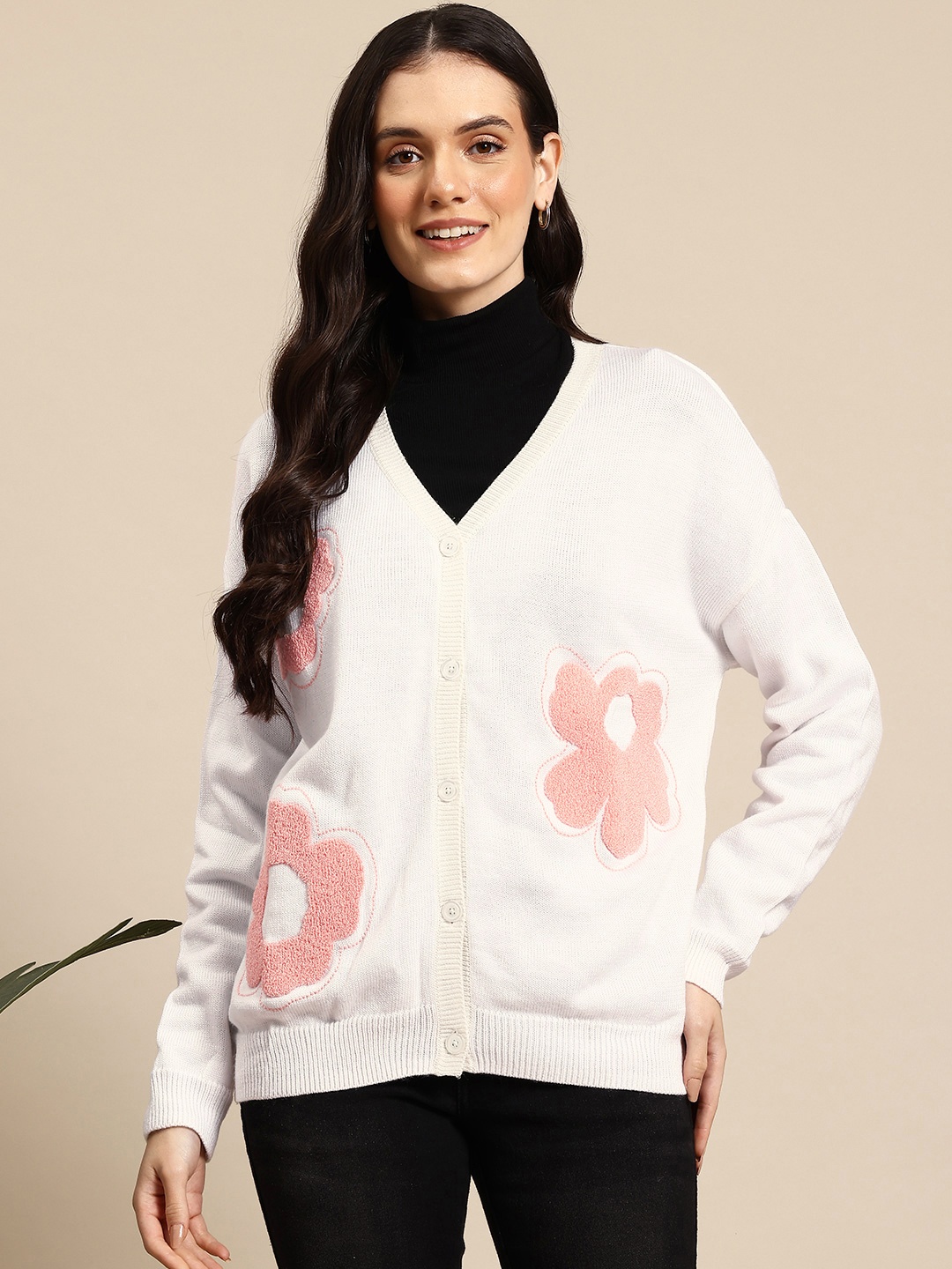 

Mast & Harbour V-Neck Floral Cardigan, White