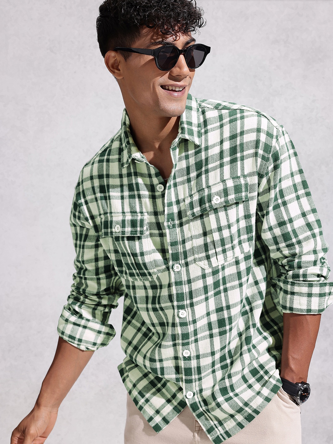 

WROGN Drop-Shoulder Sleeves Checked Oversized Knitted Shirt, Green