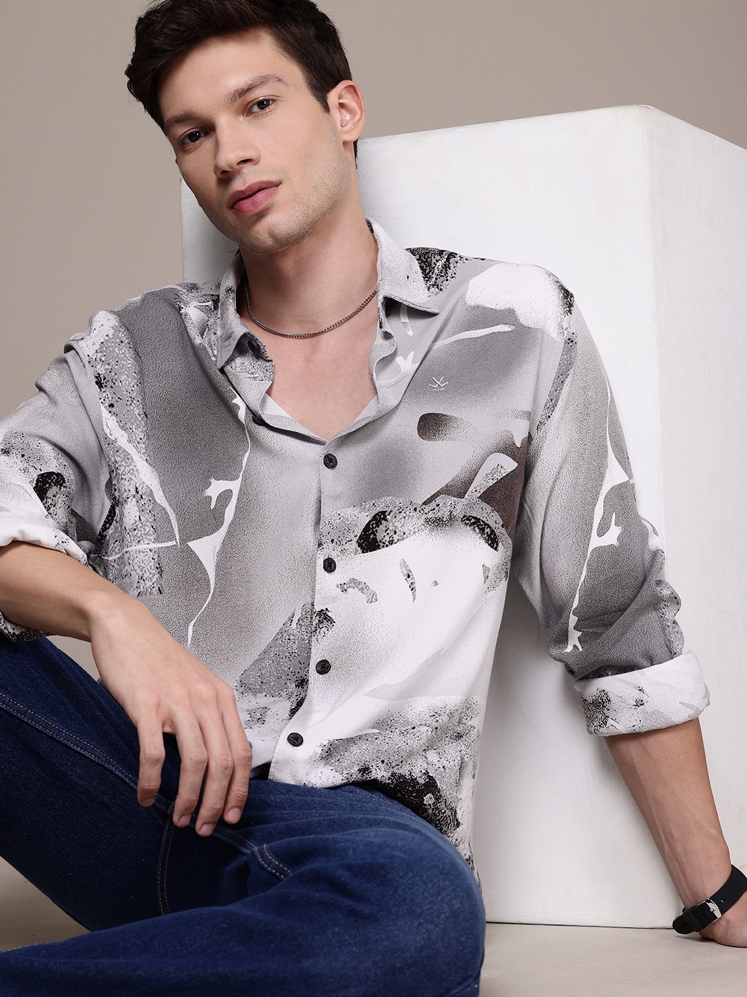

WROGN Comfort Abstract Printed Casual Shirt, Grey