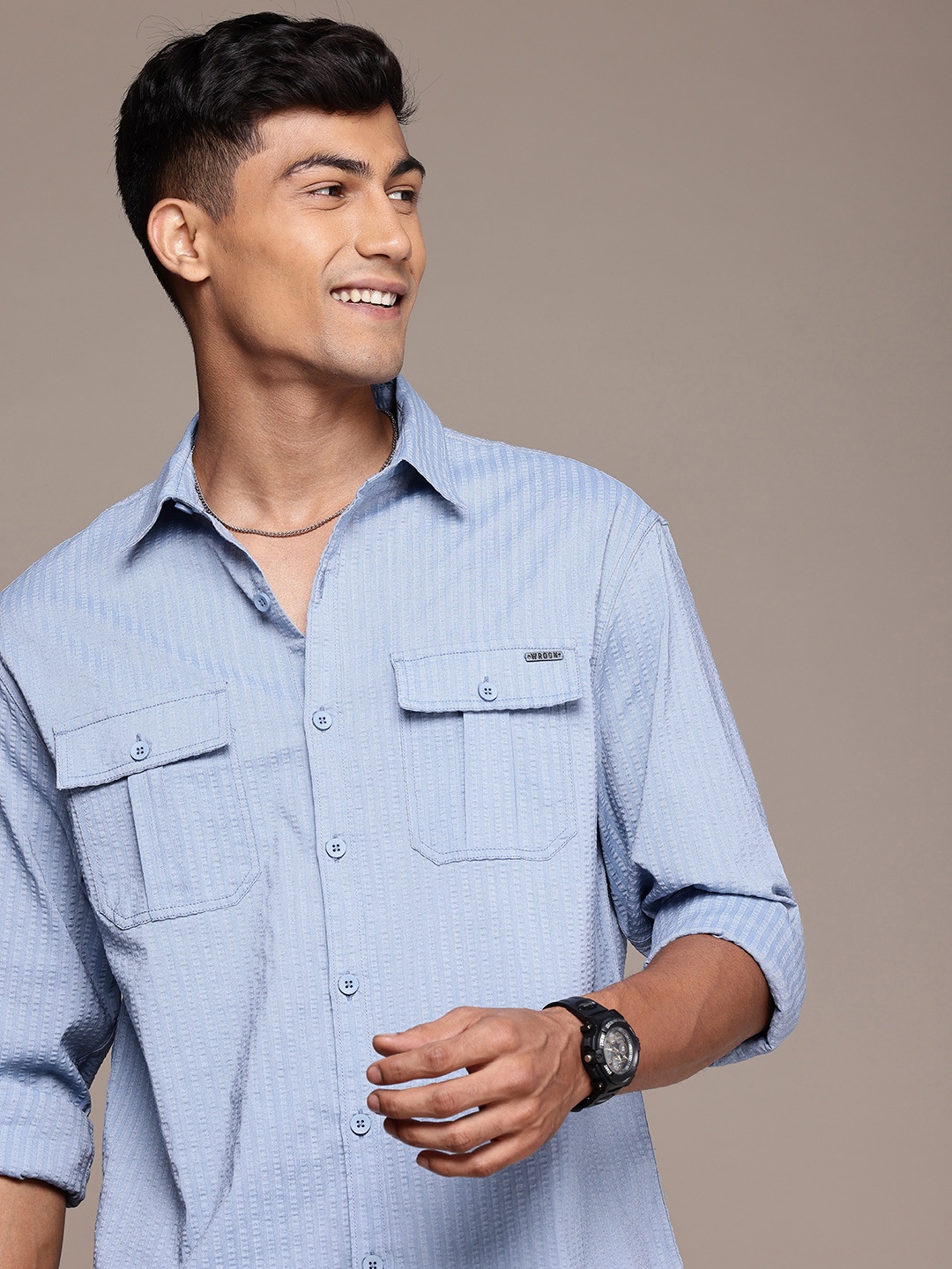 

WROGN Comfort Fit Self Striped Seersucker Casual Shirt, Blue