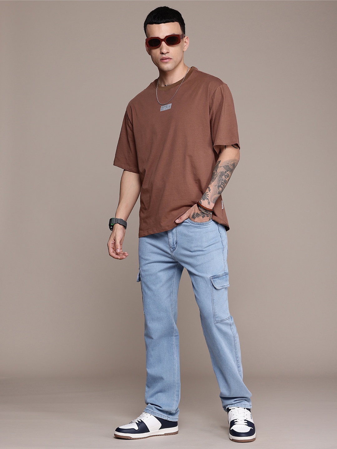 

Roadster Men Cargo Straight Fit Light Fade Stretchable Jeans, Blue