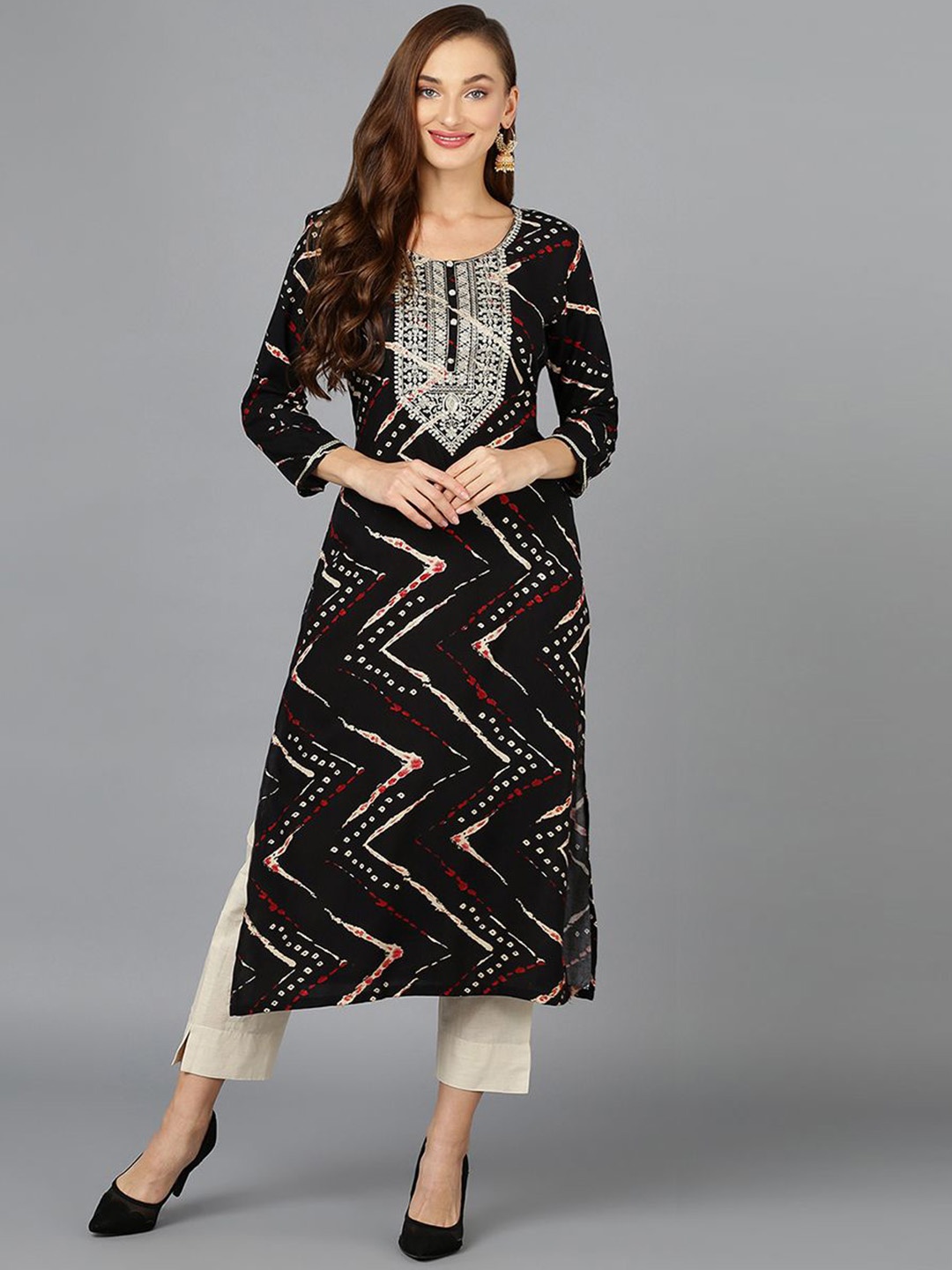 

KALINI Chevron Printed Thread Work Straight Kurta, Black