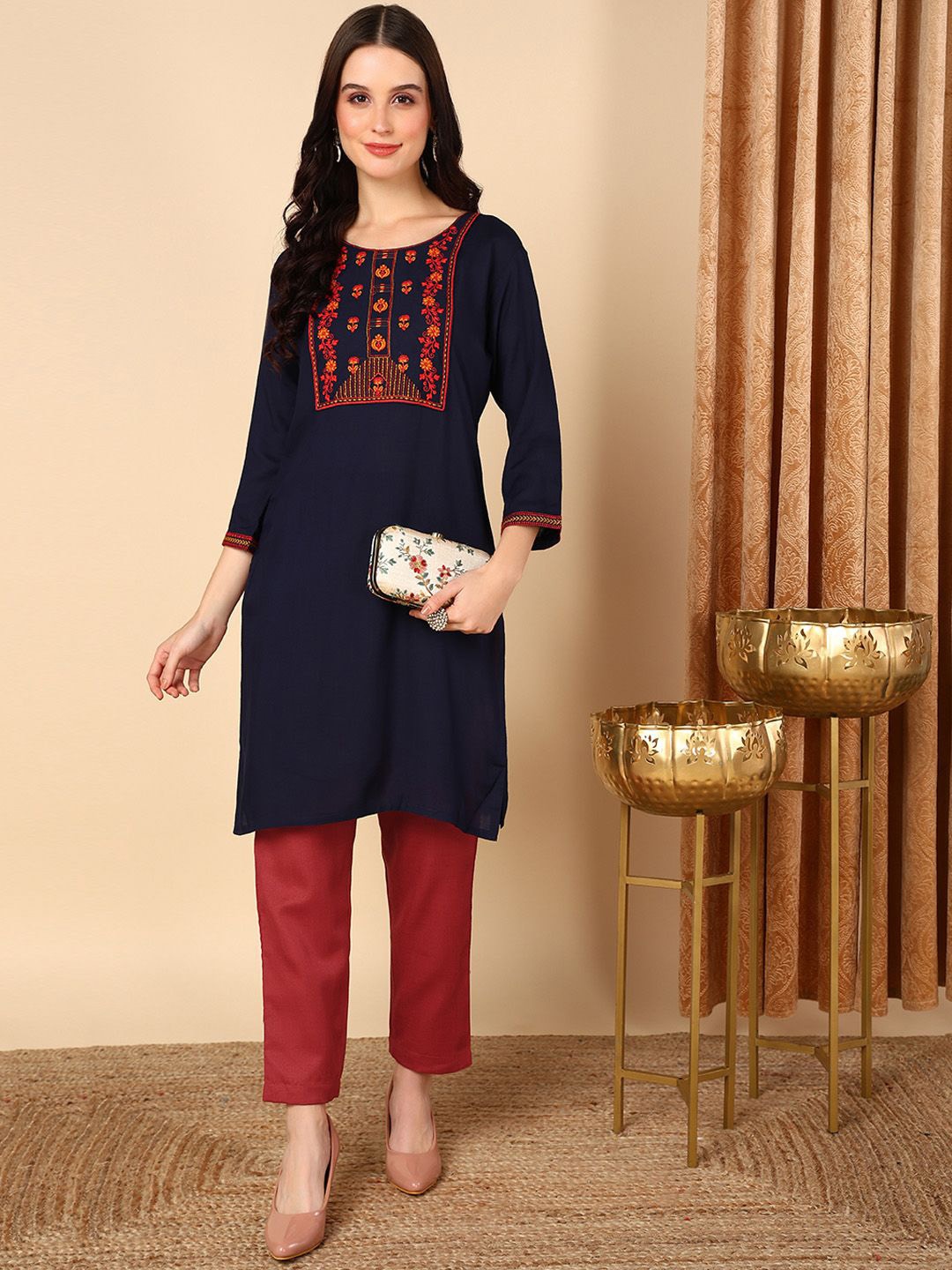 

KALINI Floral Embroidered Thread Work Straight Kurta, Blue