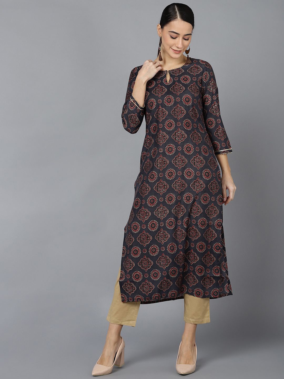 

KALINI Ethnic Motifs Printed Keyhole Neck Straight Kurta, Black