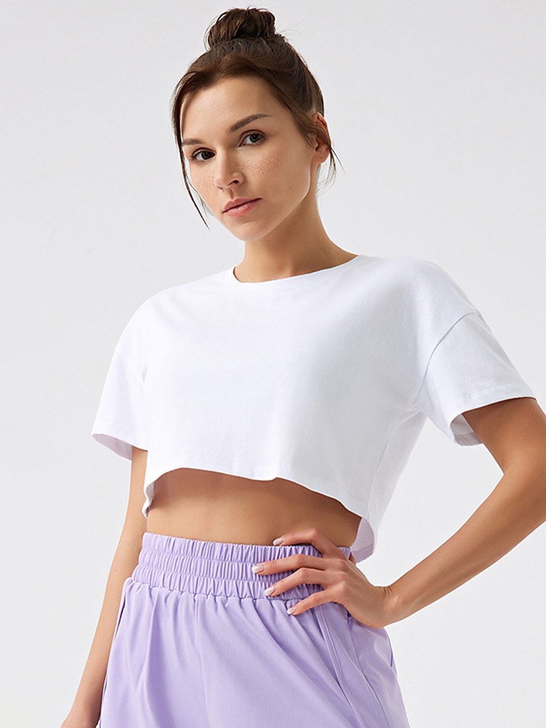 

LULU & SKY Round Neck Cotton Boxy Crop Top, White
