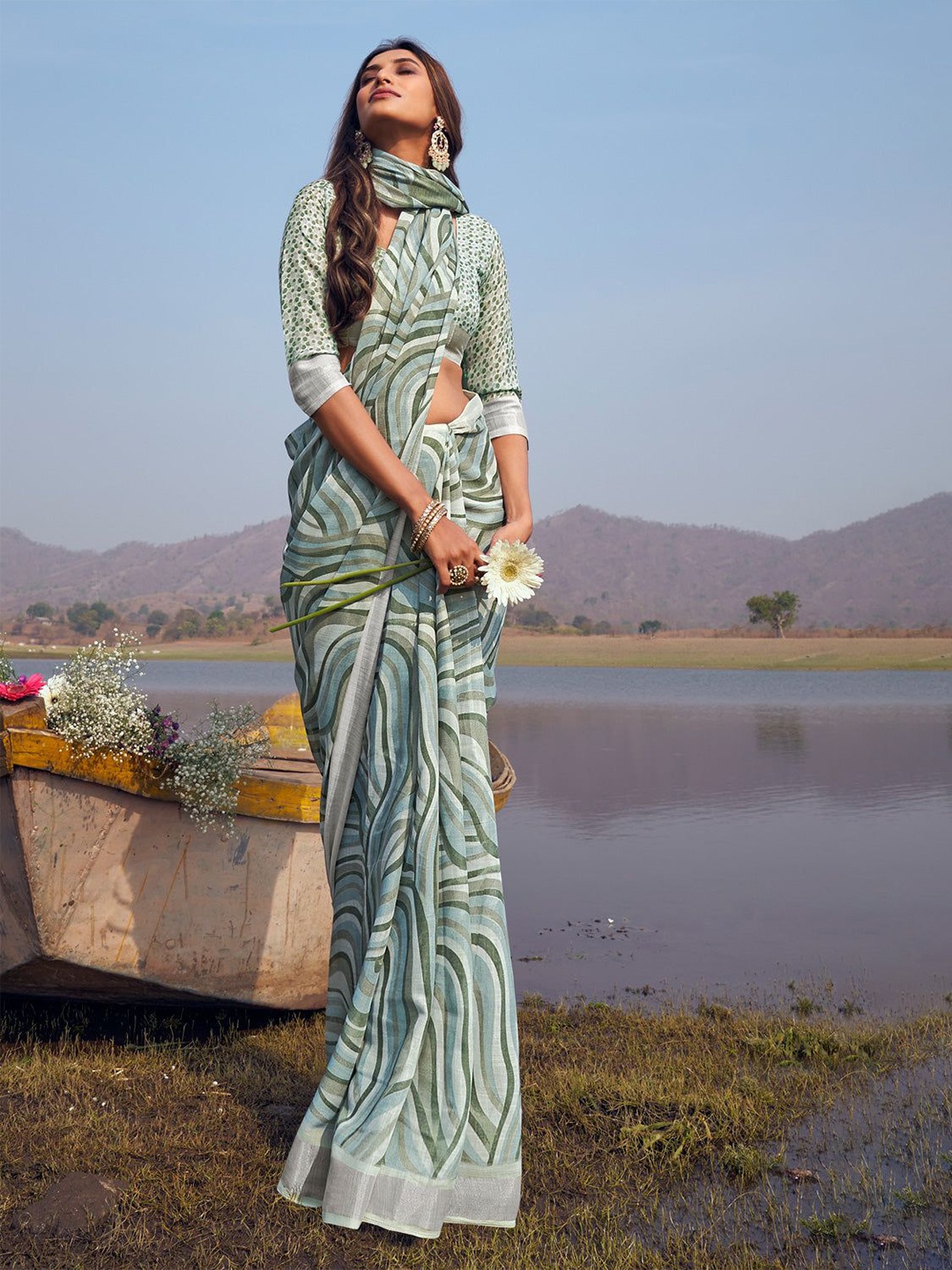 

Celeb Styles Striped Pure Linen Saree, Olive