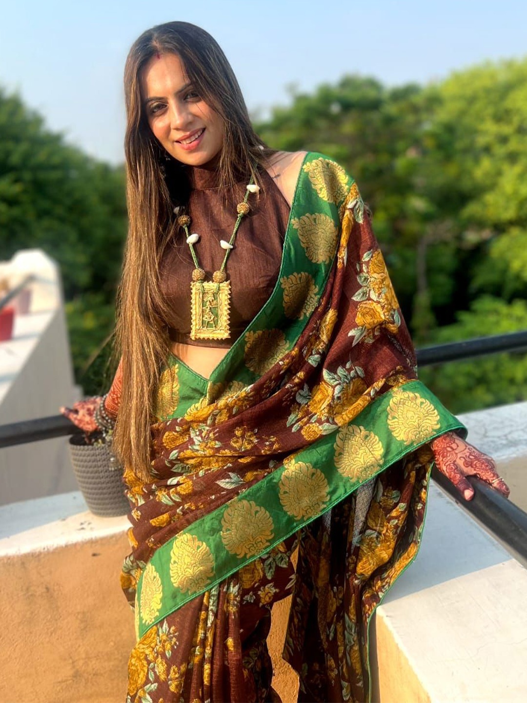 

Celeb Styles Ethnic Motifs Saree, Brown