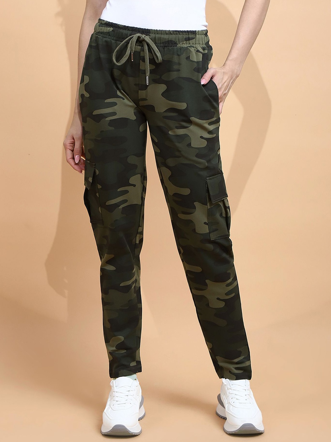 

Global Republic Women Printed Mid-Rise Cotton Cargos, Green