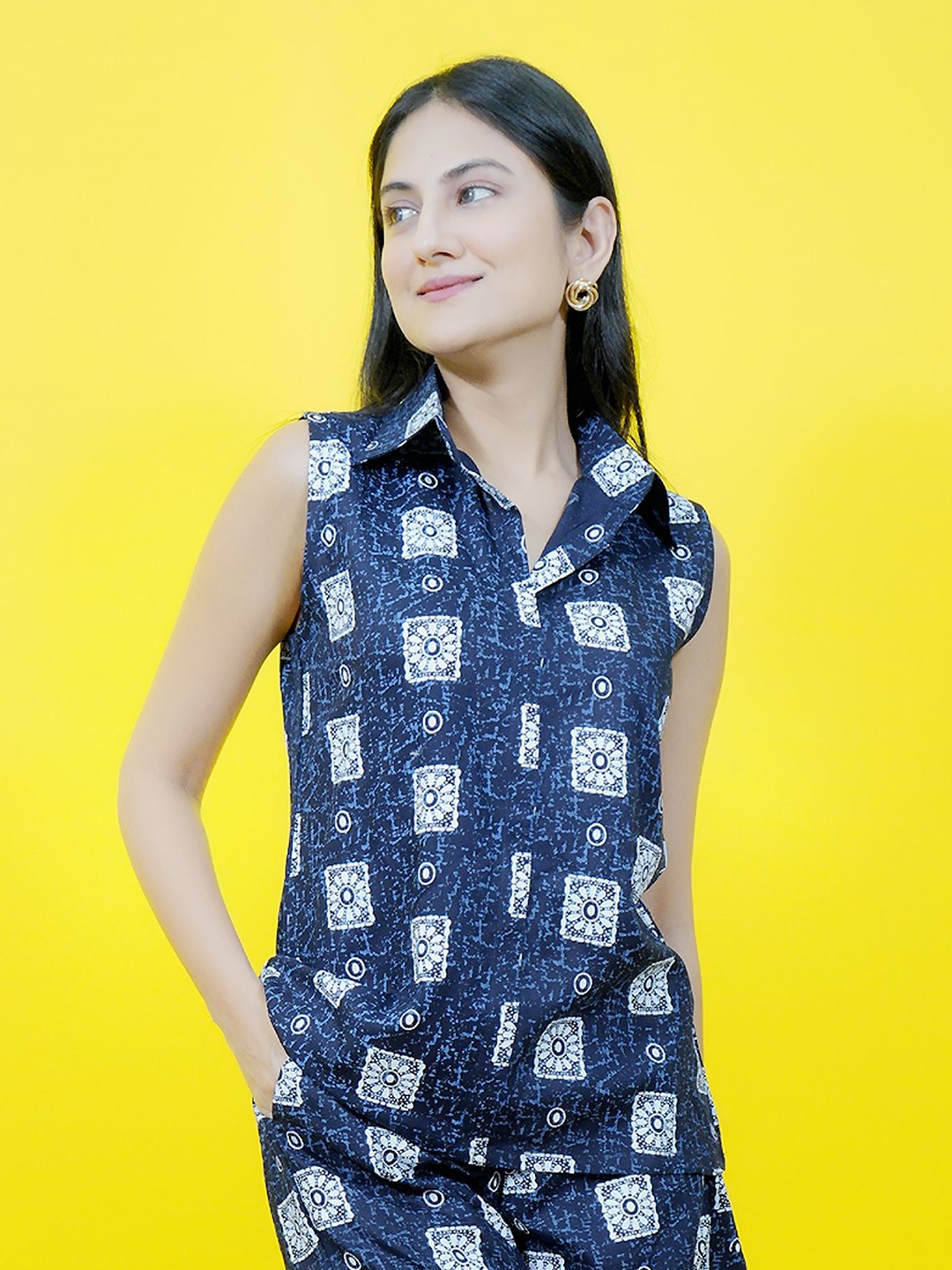 

CRAZEVILLA Ethnic Motifs Printed Shirt Style Top, Navy blue