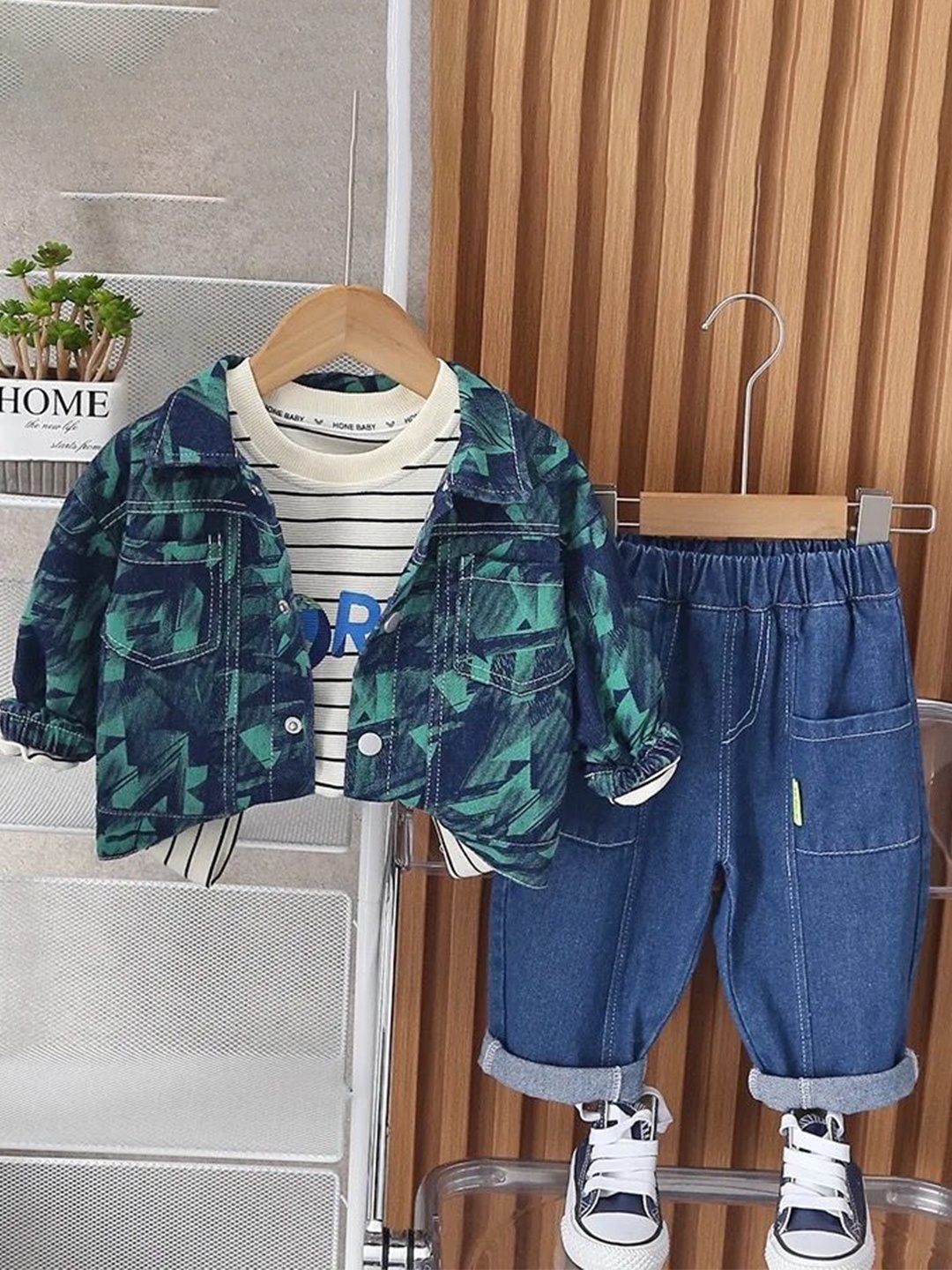 

TrendyKid Boys Shirt Collar Printed Shirt with Trousers, Blue