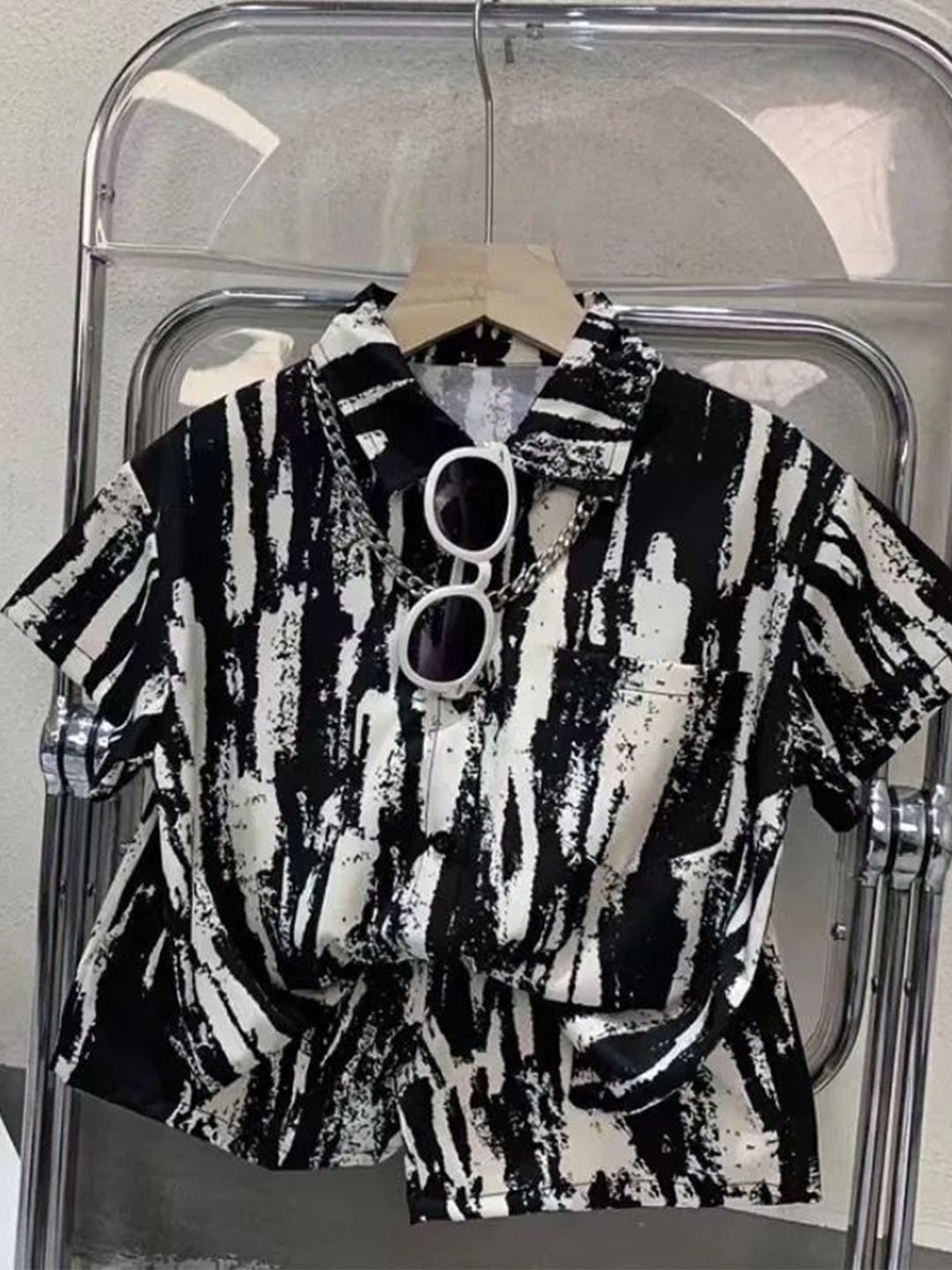 

TrendyKid Boys Shirt Collar Printed Shirt with Shorts, Black