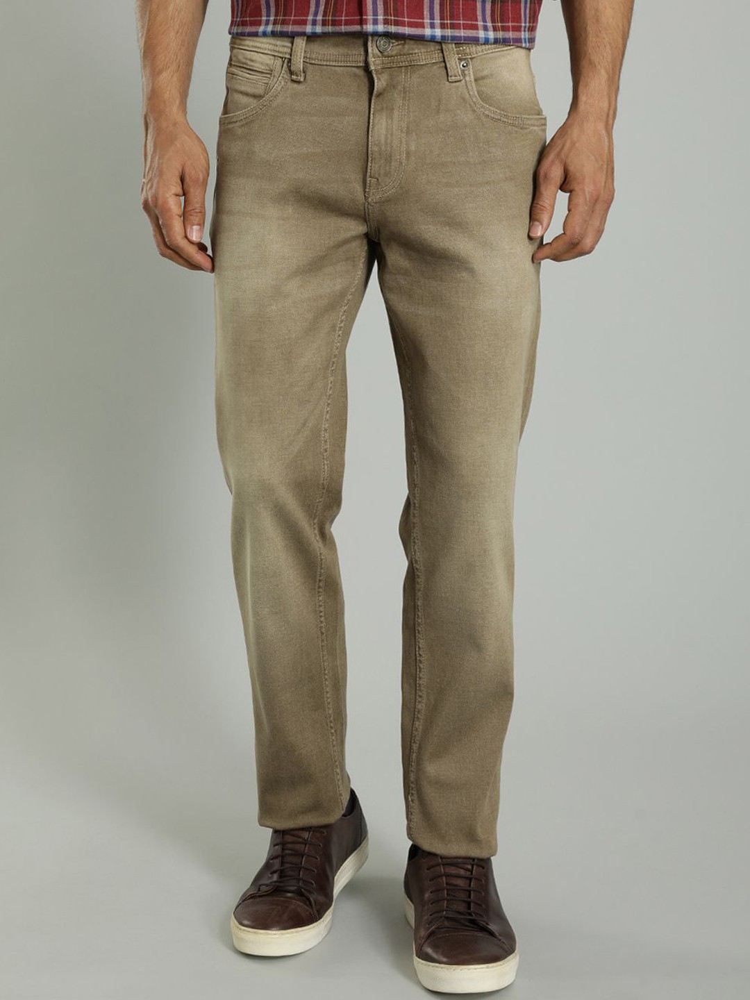 

Indian Terrain Men Brooklyn Slim Fit Light Fade Clean Look Stretchable Jeans, Brown