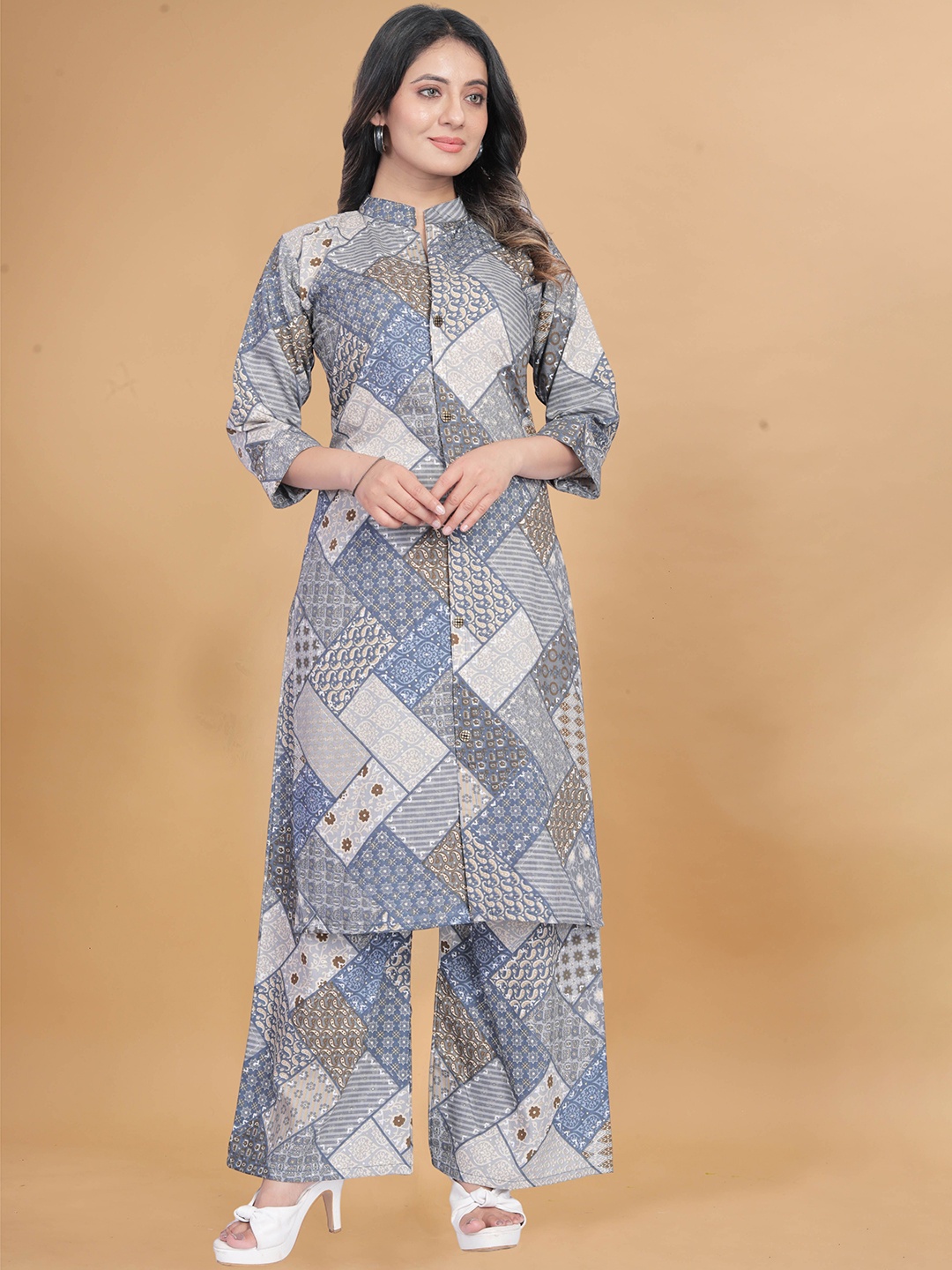 

Ashiya Fab Ethnic Motifs Printed Mandarin Collar Casual Tunic With Palazzos, Grey