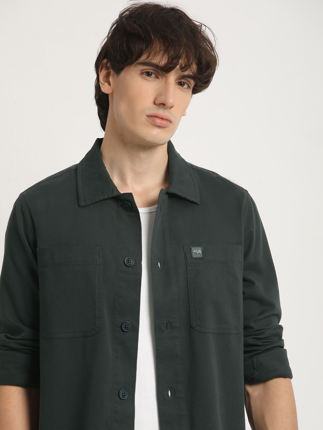 

THE BEAR HOUSE Men Pure Cotton Solid Regular Fit Casual Shirt, Green